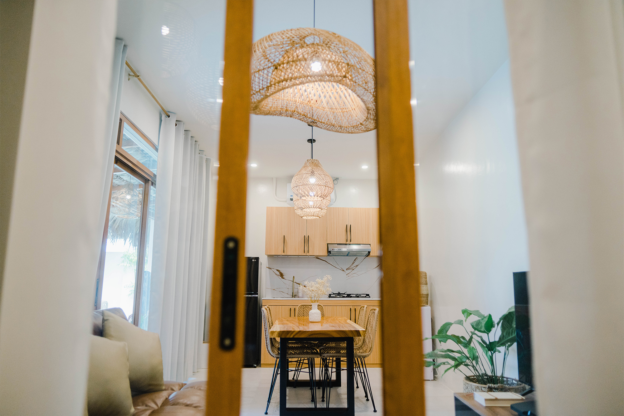 BALI-INSPIRED VILLA - Image 12