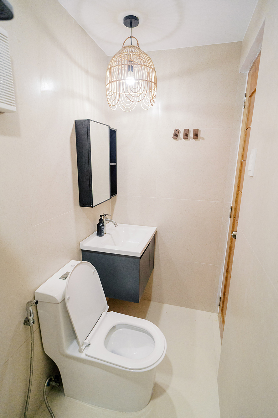 Twin Villa (Front) - Image 13