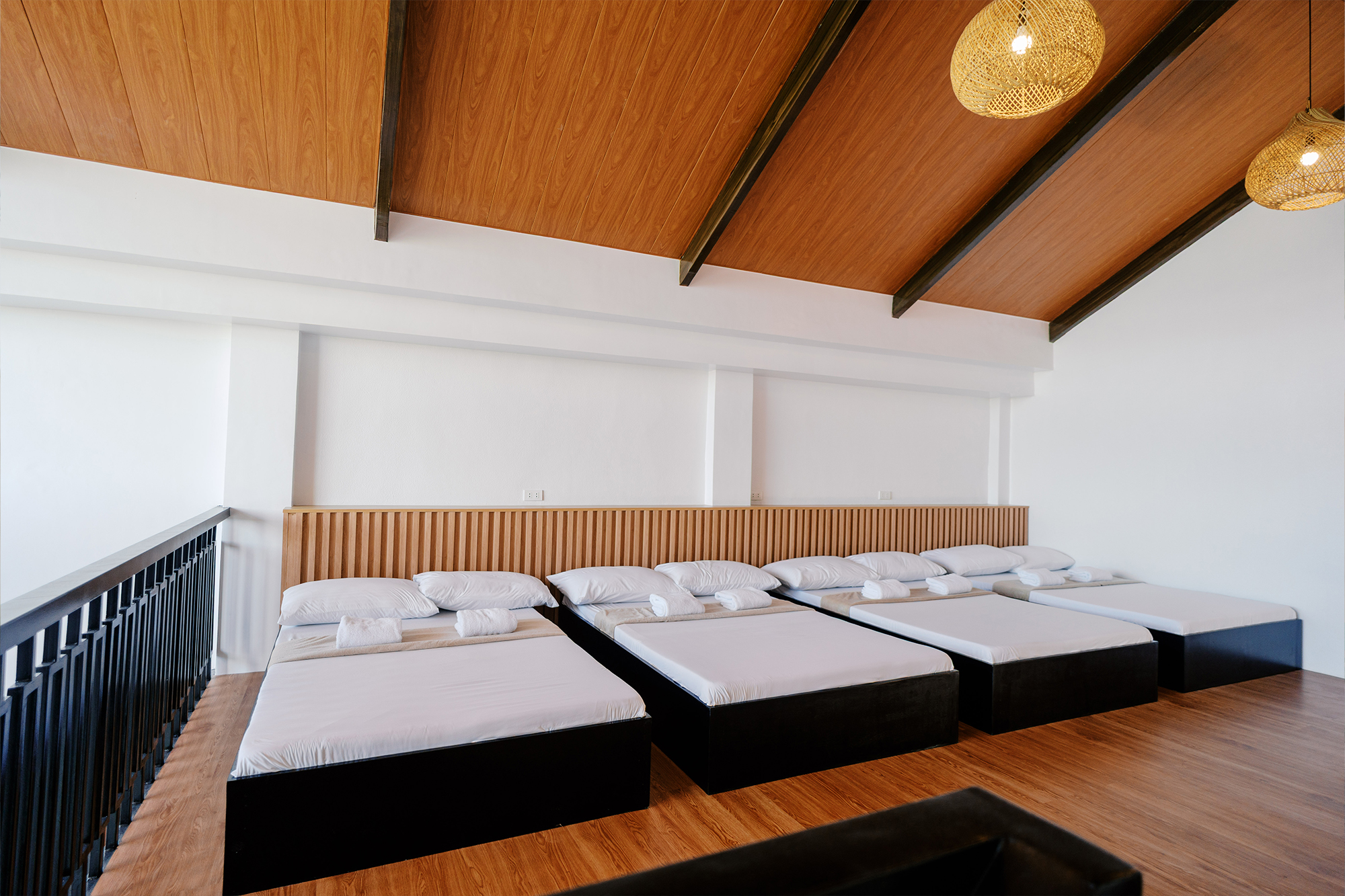 Twin Villa (Front) - Image 23