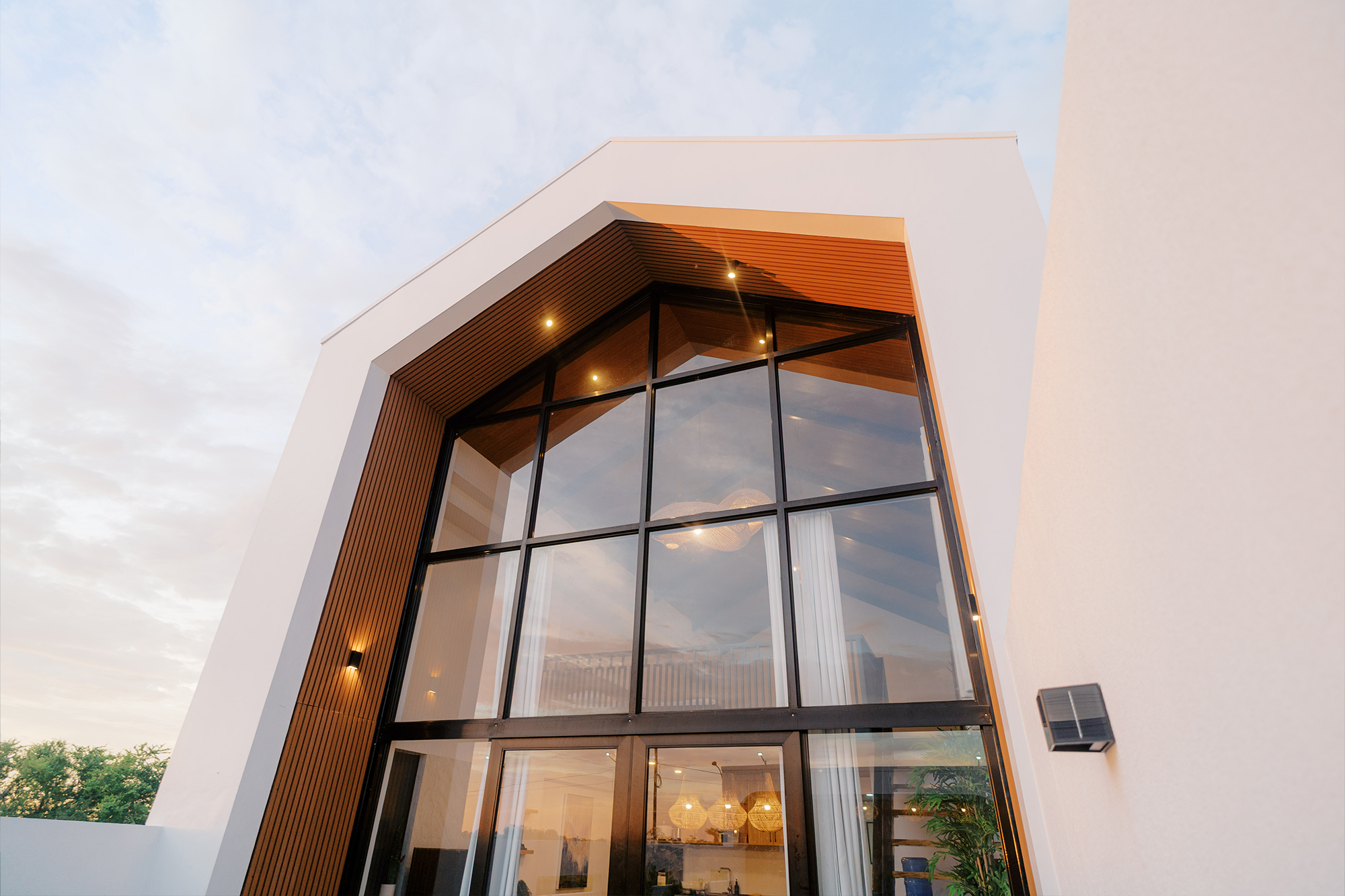 Twin Villa (Front) - Image 26