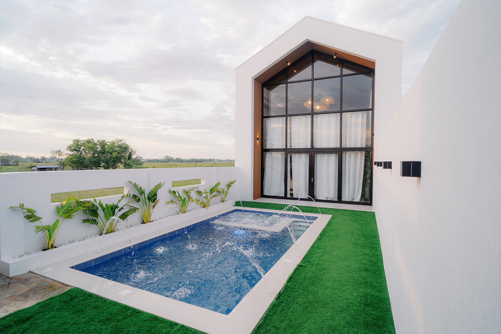 Twin Villa (Front) - Image 27