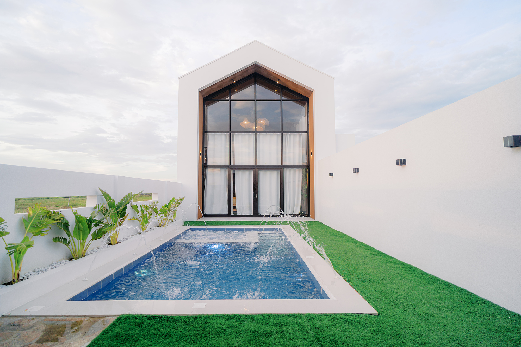 Twin Villa (Front) - Image 29