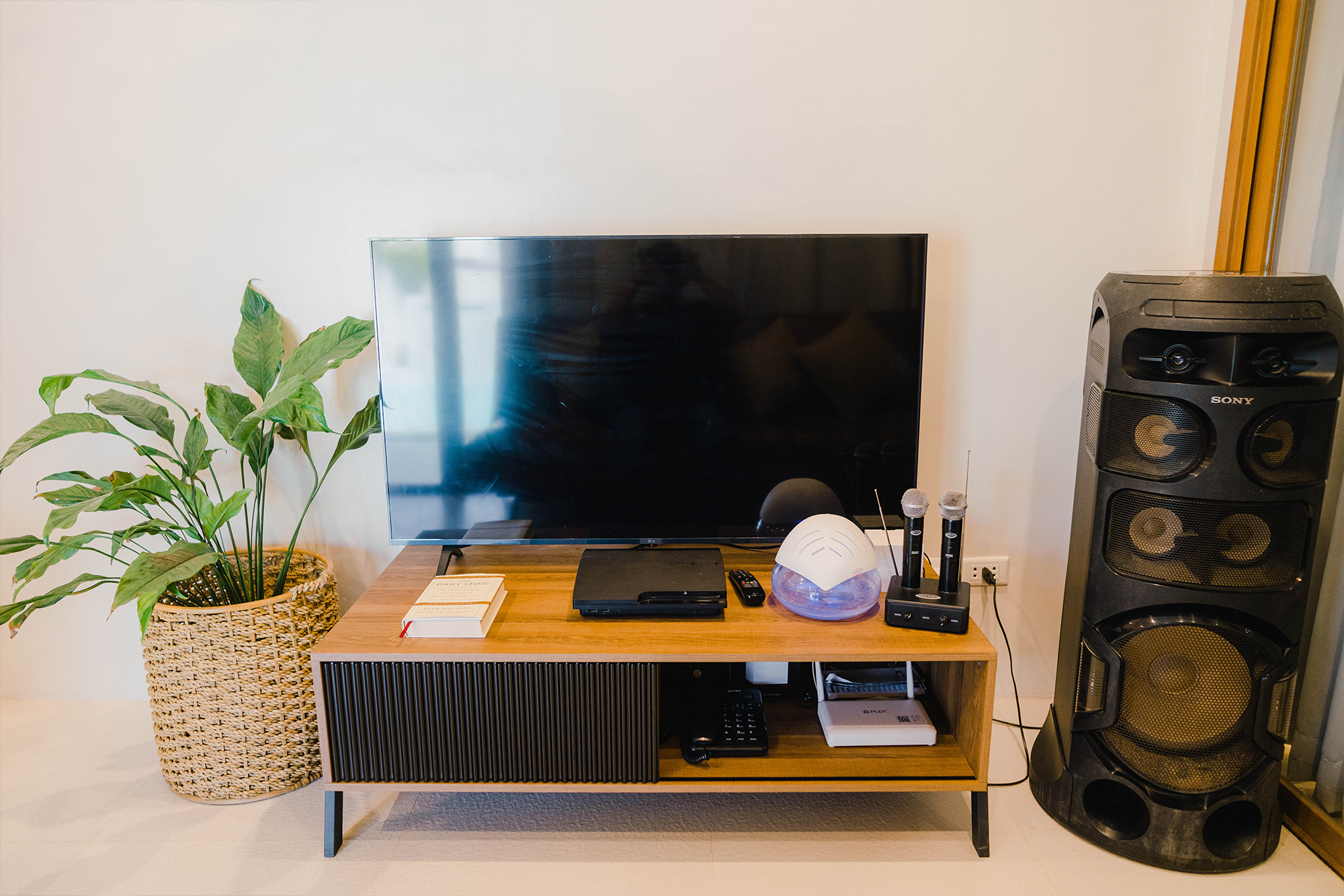 BALI-INSPIRED VILLA - Image 9